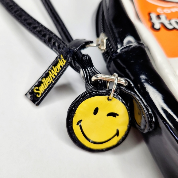 Smiley World Condensed Happiness Crossbody Bag - Picture 2 of 4